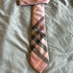 Burberry pink and gray tie